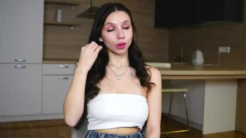 Snapshot of drusillaopula chatting on January 2026 12:20:01 PM Emma online show from January 2026 12:20:01 PM