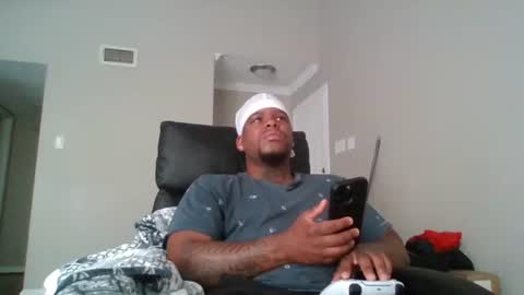 SmoovFanz online show from October 2025 05:06:02 PM