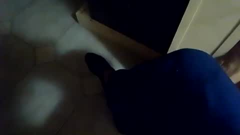 dthedog12 online show from November 2025 02:10:02 AM