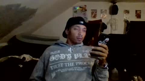 dubz07 online show from July 2026 06:12:01 AM