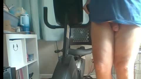 Dude online show from April 2026 09:45:01 PM