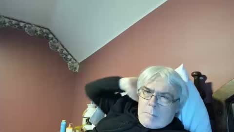 Doug online show from October 2025 01:42:02 AM