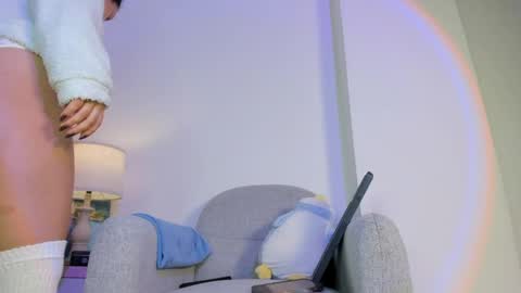 Snapshot of dulce__ammy chatting on April 2026 12:50:02 PM dulce__ammy online show from April 2026 12:50:02 PM