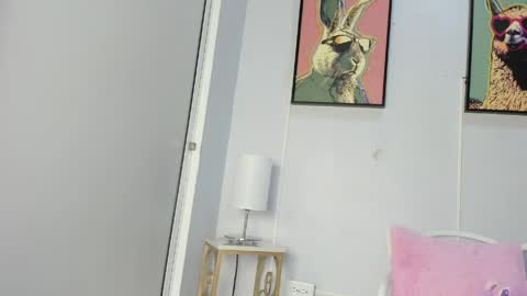 Snapshot of dulce__fiore07 chatting on April 2026 12:19:02 PM dulce__fiore07 online show from April 2026 12:19:02 PM