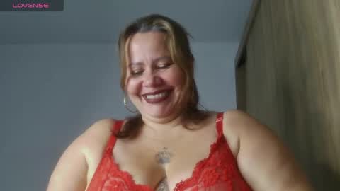 Snapshot of dulce_anahi_ chatting on April 2026 01:34:01 AM Im Dulce online show from April 2026 01:34:01 AM