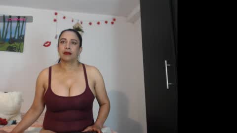 Snapshot of dulce_anita2 chatting on February 2025 08:46:01 PM Anita online show from February 2025 08:46:01 PM