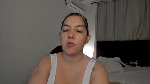 dulce brithany online show from February 2026 12:31:01 AM