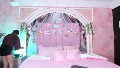 Dulce online show from July 2026 11:35:01 AM
