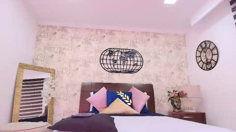 Snapshot of dulce_harmonny chatting on November 2025 01:04:02 PM DULCE online show from November 2025 01:04:02 PM