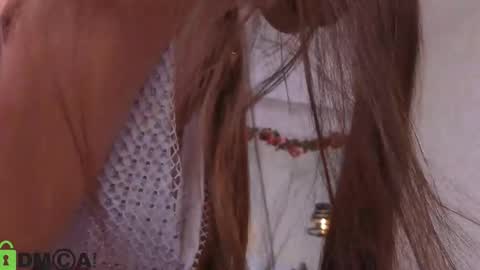 dulce_isabel_ online show from May 2026 03:47:01 AM