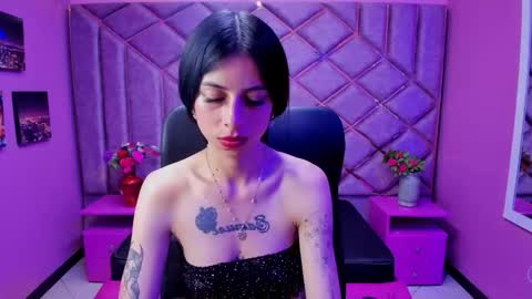 dulce_miiaa online show from November 2025 08:21:01 PM