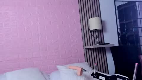 dulce_velve online show from May 2026 03:55:02 AM