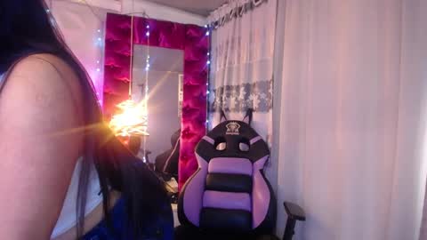 dulcebarbiery online show from April 2026 08:25:02 PM