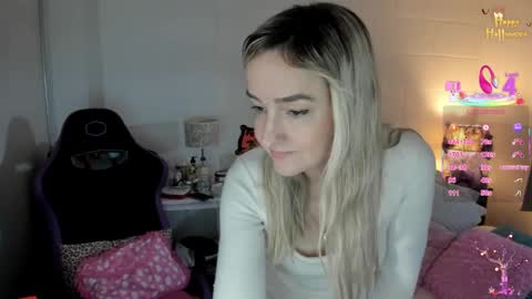 Sweetnina online show from October 2025 08:43:02 PM