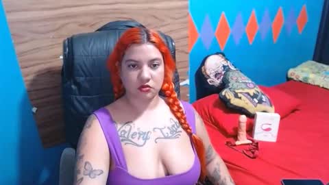 dulcesdemaria online show from November 2025 01:58:02 AM