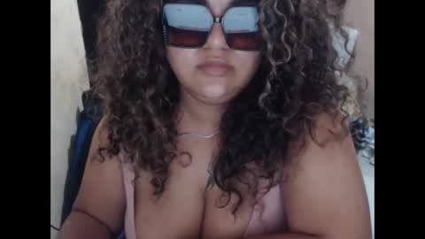 Snapshot of dulcetiffanii chatting on May 2026 06:00:01 AM Sofia online show from May 2026 06:00:01 AM