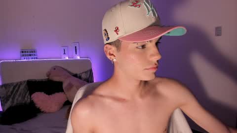 Snapshot of dulcey_ chatting on April 2026 09:12:02 AM Dulcey online show from April 2026 09:12:02 AM