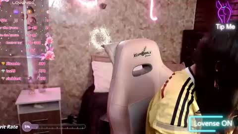 Snapshot of dulcinea77gp chatting on June 2026 05:30:01 AM Sahara online show from June 2026 05:30:01 AM