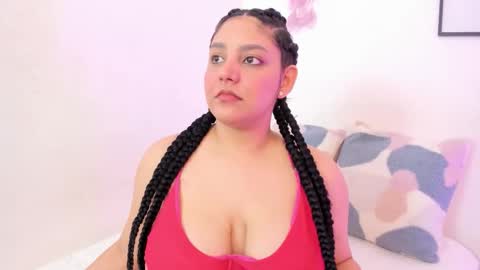 Snapshot of dullce77 chatting on November 2025 07:46:02 PM Dulce online show from November 2025 07:46:02 PM