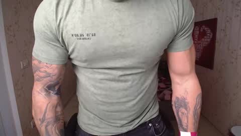 Snapshot of duncanstones chatting on December 2024 09:27:02 AM DuncanStone online show from December 2024 09:27:02 AM