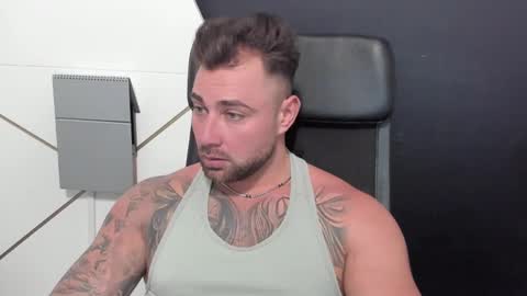 Snapshot of duncanstones chatting on March 2025 02:48:01 PM DuncanStone online show from March 2025 02:48:01 PM