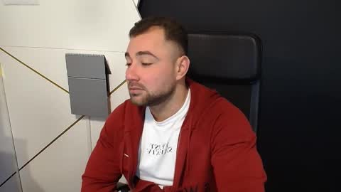 Snapshot of duncanstones chatting on November 2025 05:40:02 AM DuncanStone online show from November 2025 05:40:02 AM