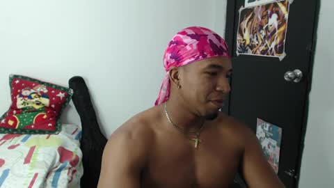 DuragPapi online show from February 2025 09:38:02 PM