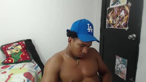 DuragPapi online show from February 2025 06:04:02 PM