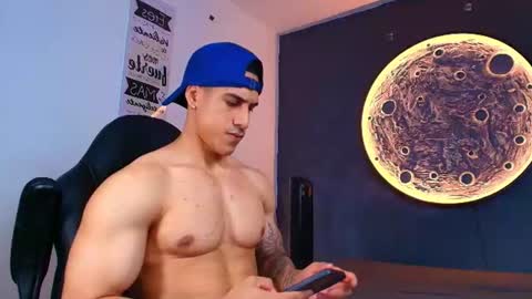 duran_dhikol1 online show from July 2026 11:11:02 PM