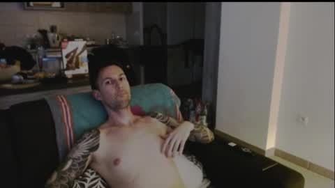 Snapshot of durexdublex chatting on January 2025 12:05:02 PM durexdublex online show from January 2025 12:05:02 PM