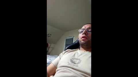 Snapshot of duroporelchiquito chatting on March 2026 11:32:01 PM duroporelchiquito online show from March 2026 11:32:01 PM