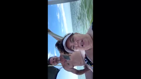 Snapshot of durty_couple19 chatting on September 2025 05:01:02 PM durty_couple19 online show from September 2025 05:01:02 PM