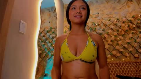 Snapshot of duskybeautyy chatting on December 2025 04:58:01 PM duskybeautyy online show from December 2025 04:58:01 PM