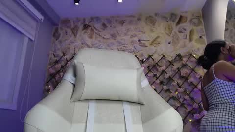 Snapshot of duskybeautyy chatting on January 2026 11:15:01 AM duskybeautyy online show from January 2026 11:15:01 AM