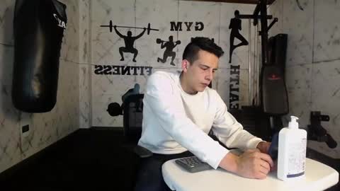 Snapshot of dustin_sonne chatting on February 2025 01:34:01 AM Dustin Sonne online show from February 2025 01:34:01 AM