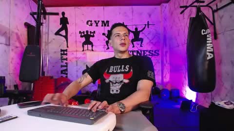 Dustin Sonne online show from May 2026 03:36:01 AM