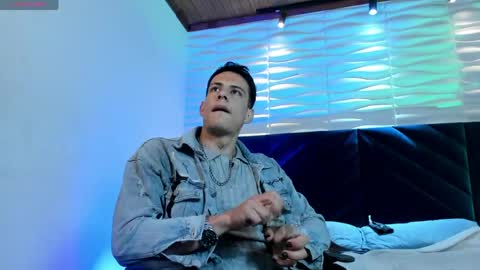 Dustin Sonne online show from May 2026 03:35:02 AM