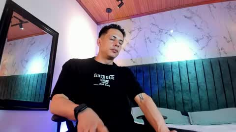 Dustin Sonne online show from June 2026 03:30:02 AM