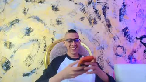 Dustin Dollin online show from June 2026 06:39:01 PM