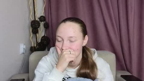 Jenny online show from January 2026 07:19:02 PM