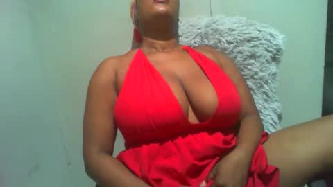 dustylucy online show from January 2026 10:58:02 PM