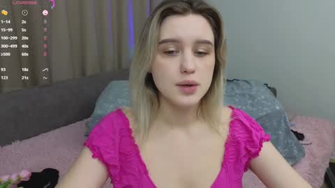 Snapshot of dusyastar chatting on December 2024 01:47:01 PM Dusya online show from December 2024 01:47:01 PM