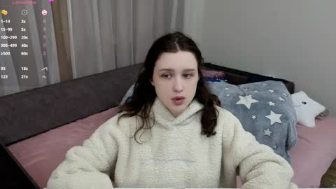 Dusya online show from April 2026 09:39:01 AM