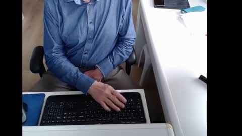 dutchpornking2 online show from April 2026 06:38:01 AM