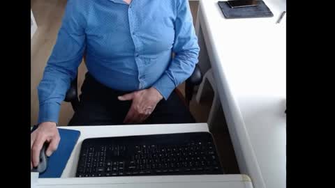 dutchpornking2 online show from May 2026 06:19:01 AM