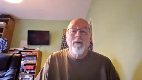 Snapshot of dutchunclejohn chatting on May 2026 08:42:01 AM DutchUncleJohn online show from May 2026 08:42:01 AM