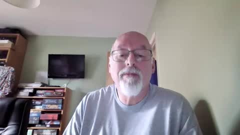 Snapshot of dutchunclejohn chatting on May 2026 08:53:01 AM DutchUncleJohn online show from May 2026 08:53:01 AM