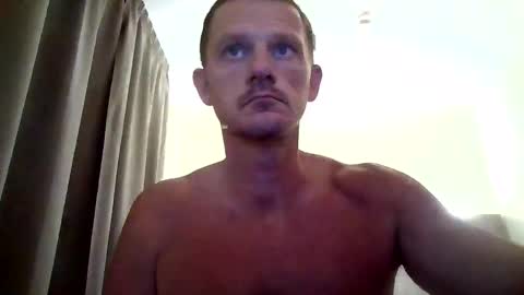 dutchwanker123 online show from January 2025 07:41:02 PM