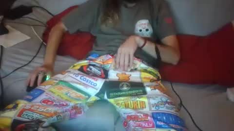 Snapshot of dv3nd3 chatting on October 2025 12:39:02 AM dv3nd3 online show from October 2025 12:39:02 AM