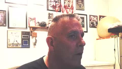 Snapshot of dwinmontana chatting on July 2026 06:31:02 AM dwinmontana online show from July 2026 06:31:02 AM